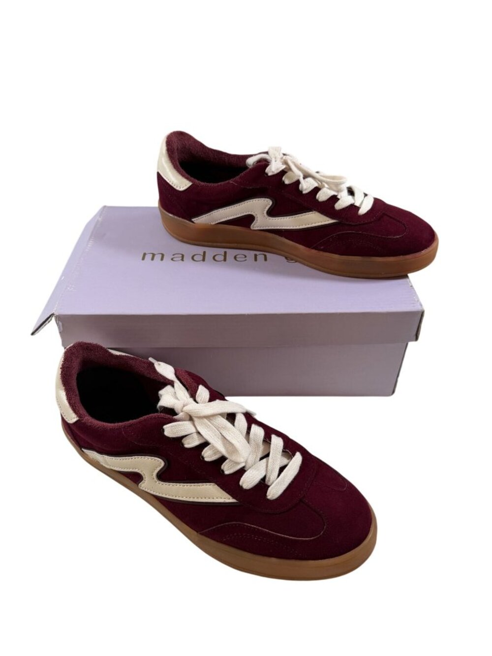 Madden Girl GIIA Burgundy & White Tennis Shoes Womens 8.5 Pre-Owned With Box